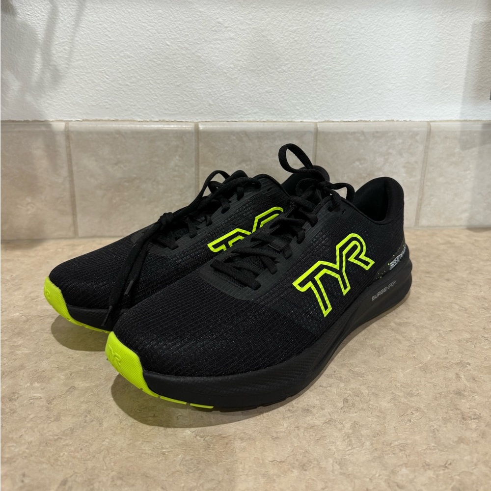 TYR Men's SR-1 Tempo Runner - Limited Edition Attak Yellow